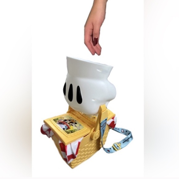 Disney Parks Mickey Minnie Picnic Basket Popcorn Bucket Strap Exclusive - Picture 2 of 15